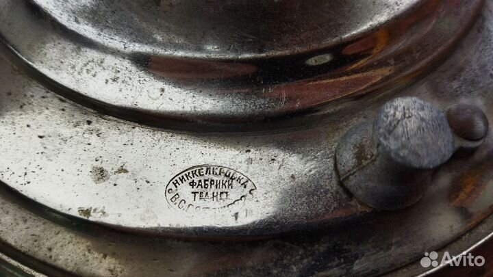 Самовар с императорскими медалями 19 века