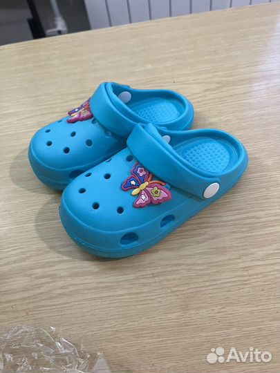 Сабо для девочки новые