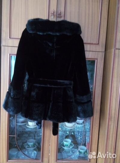 Шуба из искусственного меха