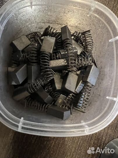 Щетка графитовая, угольная