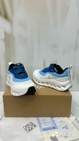 Кроссовки loewe