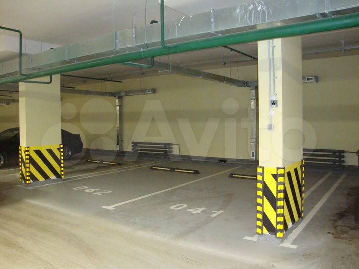 Машиноместо, 17 м²