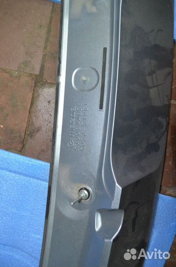 Спойлер крышки багажника Mazda сх 5