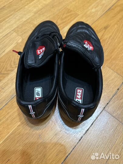 Футбольные бутсы