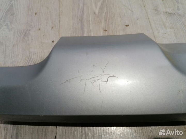 Спойлер бампера накладка Renault sandero stepway 2