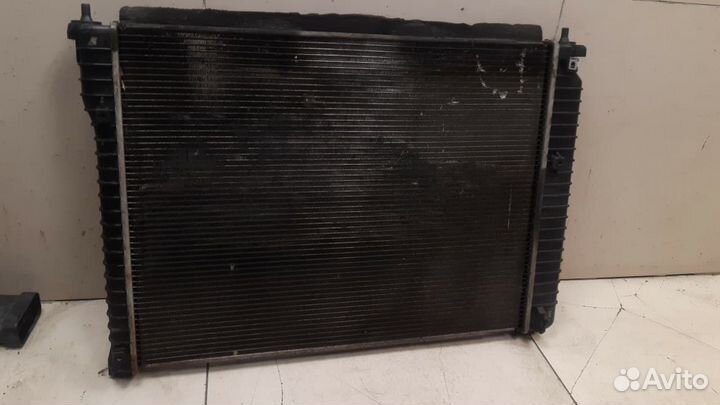 Радиатор системы охлаждения УАЗ Патриот