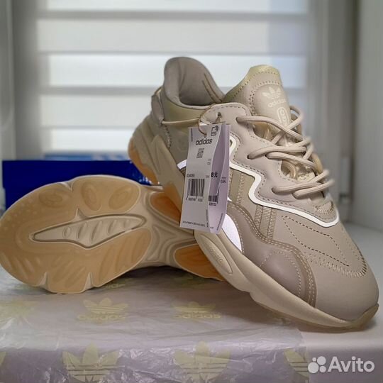 Кроссовки женские adidas Ozwego