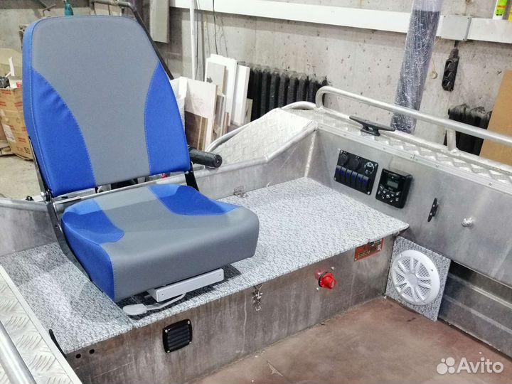 Установка лодочного мотора/снятие лодочного мотора