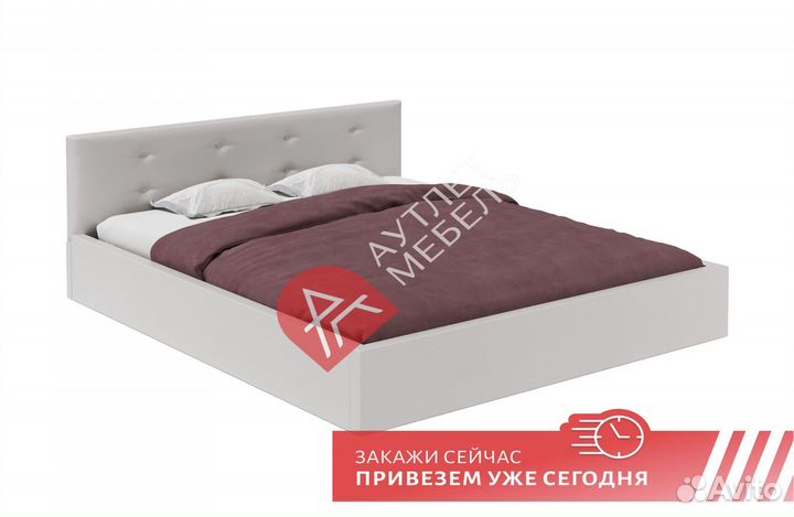 Кровать