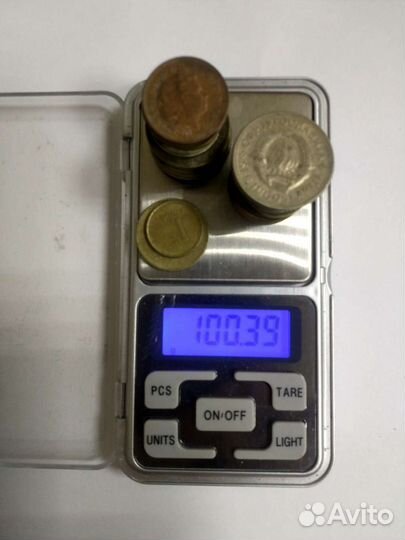 0.5 кг иностранных монет