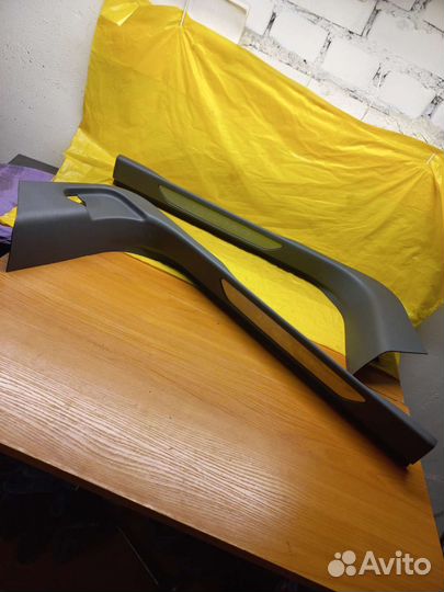 Накладка порога передняя Jaguar E-pace x540