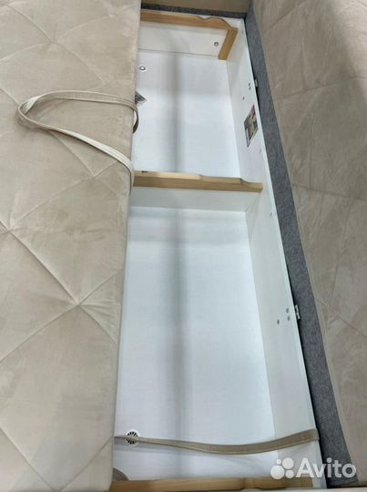 Диван 220см,раскладной,новый