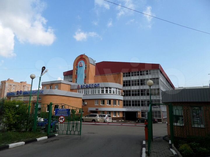 Машиноместо, 14 м²