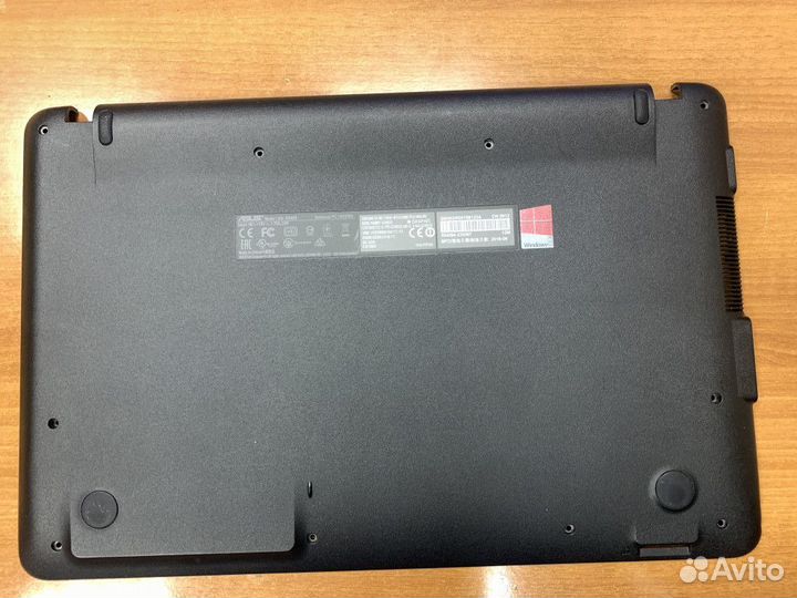 Поддон Asus R540S