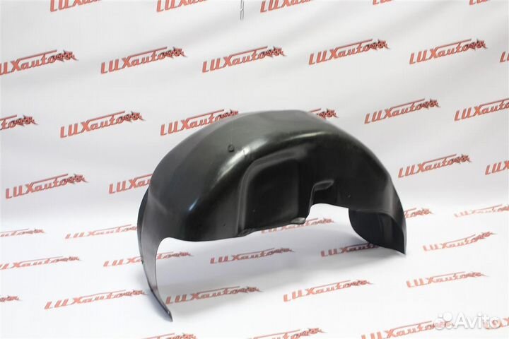 Подкрылки задние Mitsubishi Pajero 4