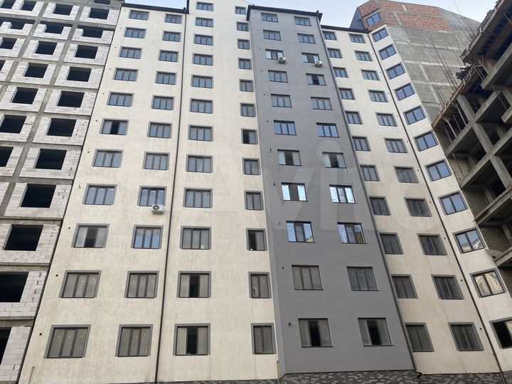 2-к. квартира, 75 м², 7/10 эт.