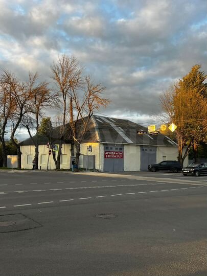 Свободного назначения, 300 м²