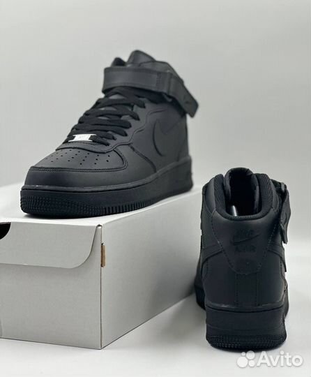 Nike Air Force 1 Mid Black