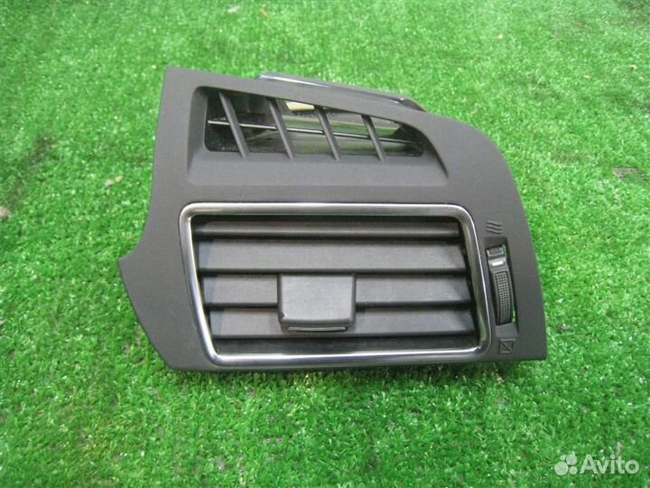 Дефлектор торпедо левый Toyota Verso R2 2015