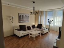 2-к. квартира, 60 м², 14/17 эт.