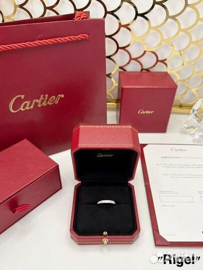 Кольцо Cartier Love with diamonds