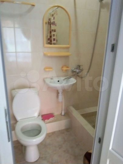 Комната 15 м², 2/2 эт.