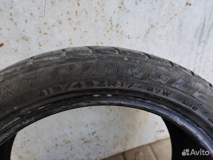 Triangle LL01 215/45 R17