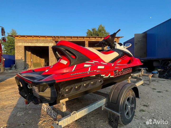 Гидроцикл BRP RXT 215