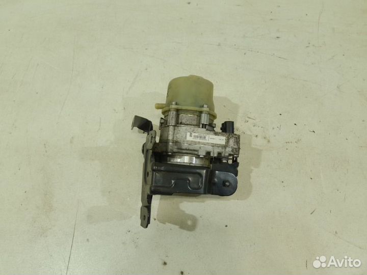Насос гидроусилителя Renault Kaptur 2016