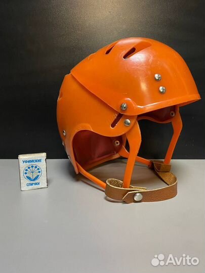 Хоккейный шлем СССР детский