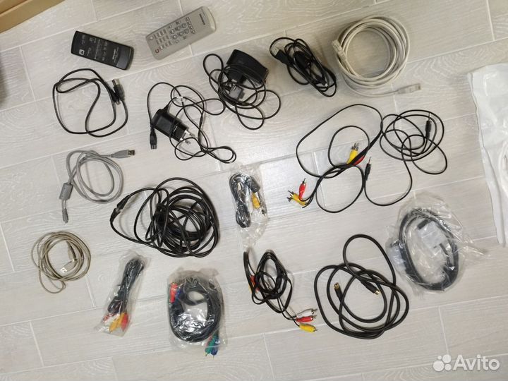 Шнуры, зарядники