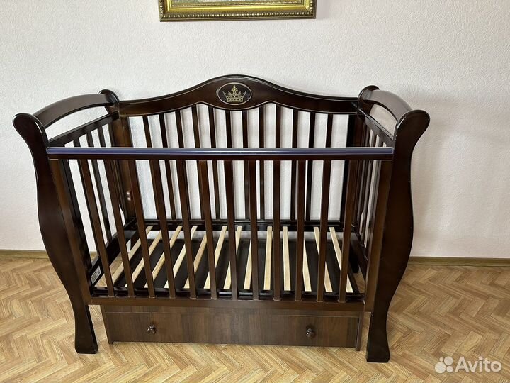 Кроватка детская из бука Baby Luce Умка маяткник