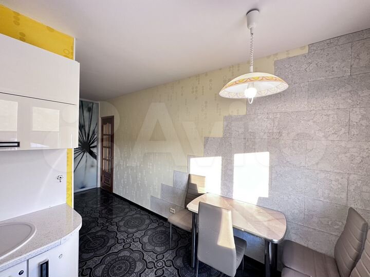 2-к. квартира, 56 м², 8/9 эт.