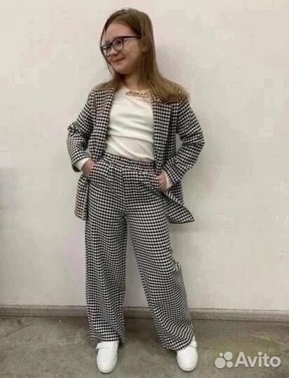 Костюм брючный для девочки