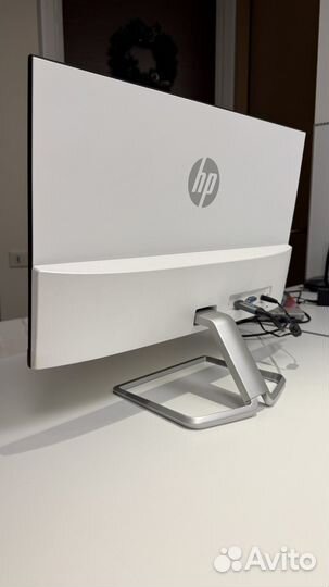 Монитор HP 22fw 21.5-inch display