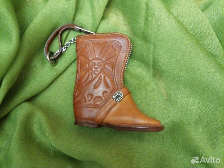 Ключница Сапожок натур. кожа