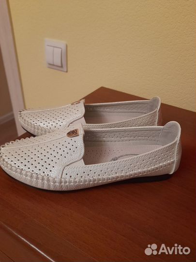 Обувь женская 37 размер