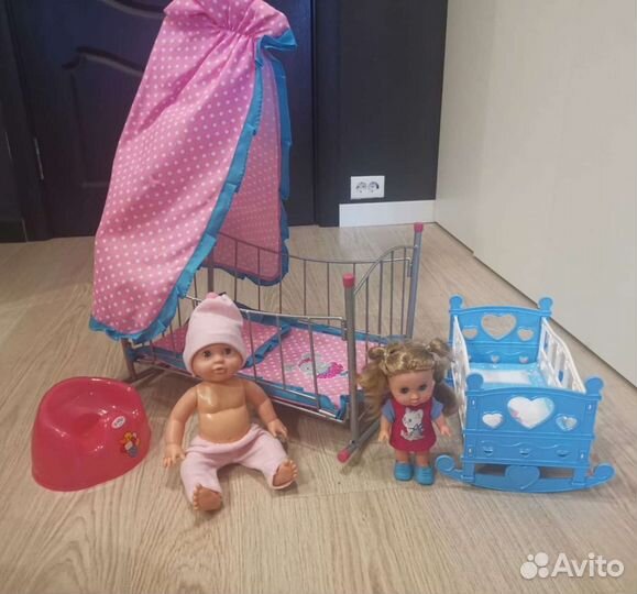 Пупс, кроватка, горшок, кукла