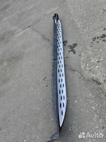 Накладка подножки порога правого mercedes GL 2015