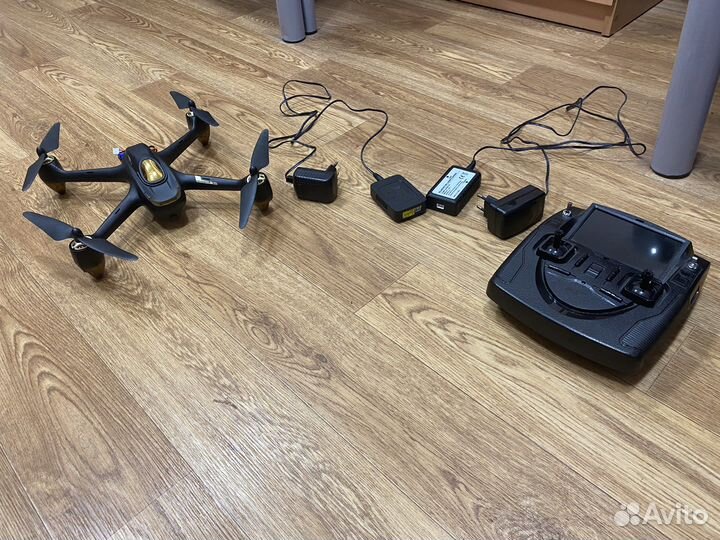 Квадрокоптер Hubsan X4 H501S