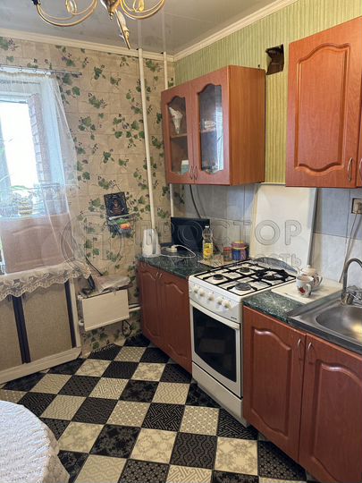 2-к. квартира, 50 м², 8/10 эт.