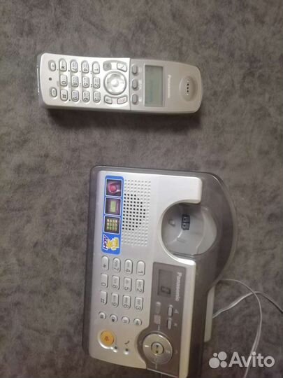 Телефон Panasonic