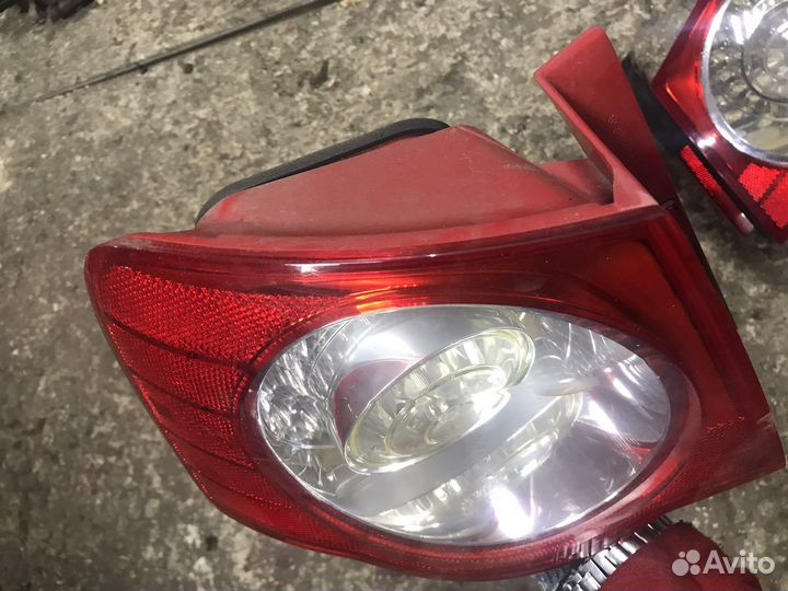 Задние фары Volkswagen Passat B6