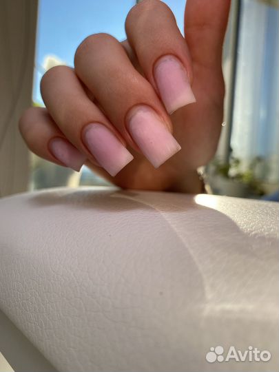 Модель на маникюр - Заводской