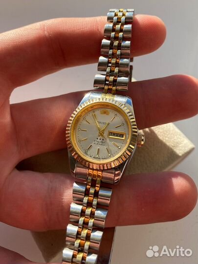 Часы женские orient