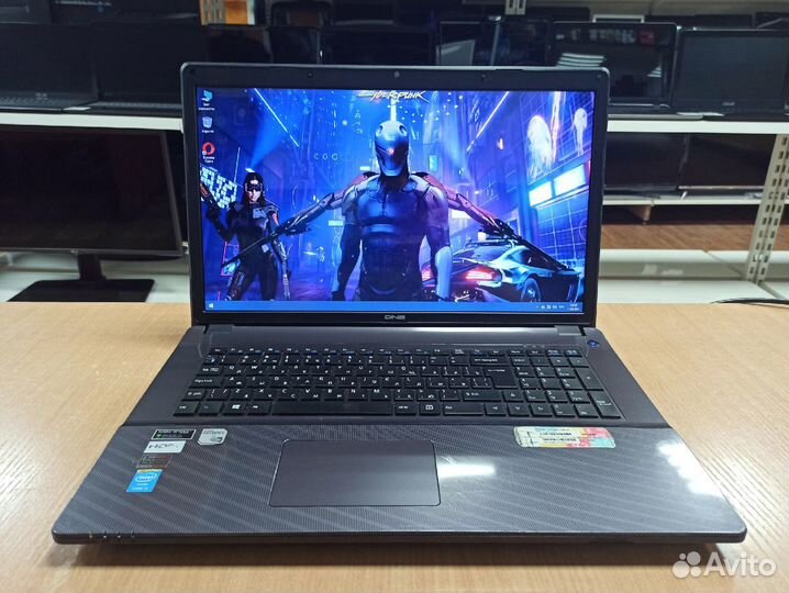 DNS W670SRQ/i7 4700/6GB/GT750/128GB SSD/17.3