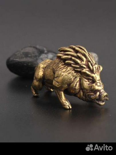 Новая миниатюрная фигурка Кабан Вепрь