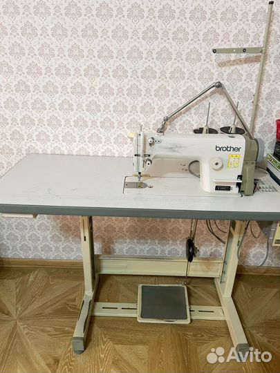 Швейная машина