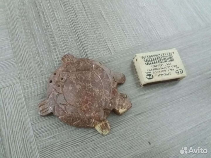 Статуэтки черепах. Много (см.фото). Нат.камень