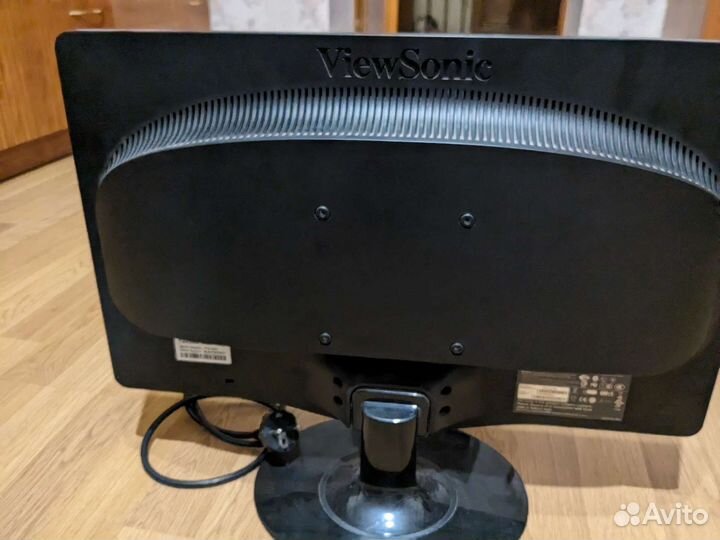 Монитор Viewsonic 22